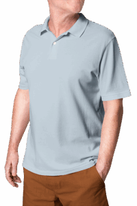 hombre vestido con prendas basicas de polo gris